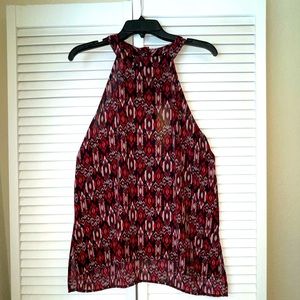 Womens tunic length sleeveless blouse